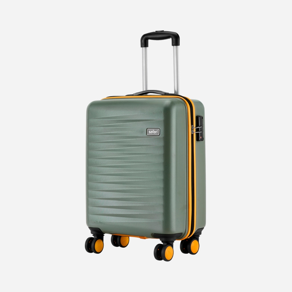 Safari cabin luggage price on sale