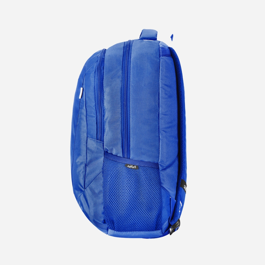 Safari Chase 102 20.6L Black Backpack with Easy Access Pockets