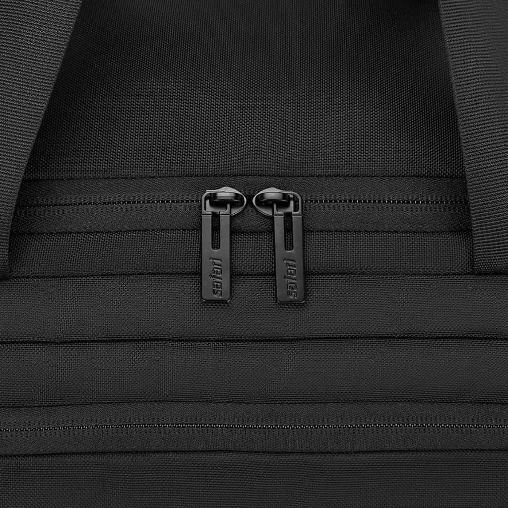 Safari Select Aria Duffle Bag Black with laptop compartment