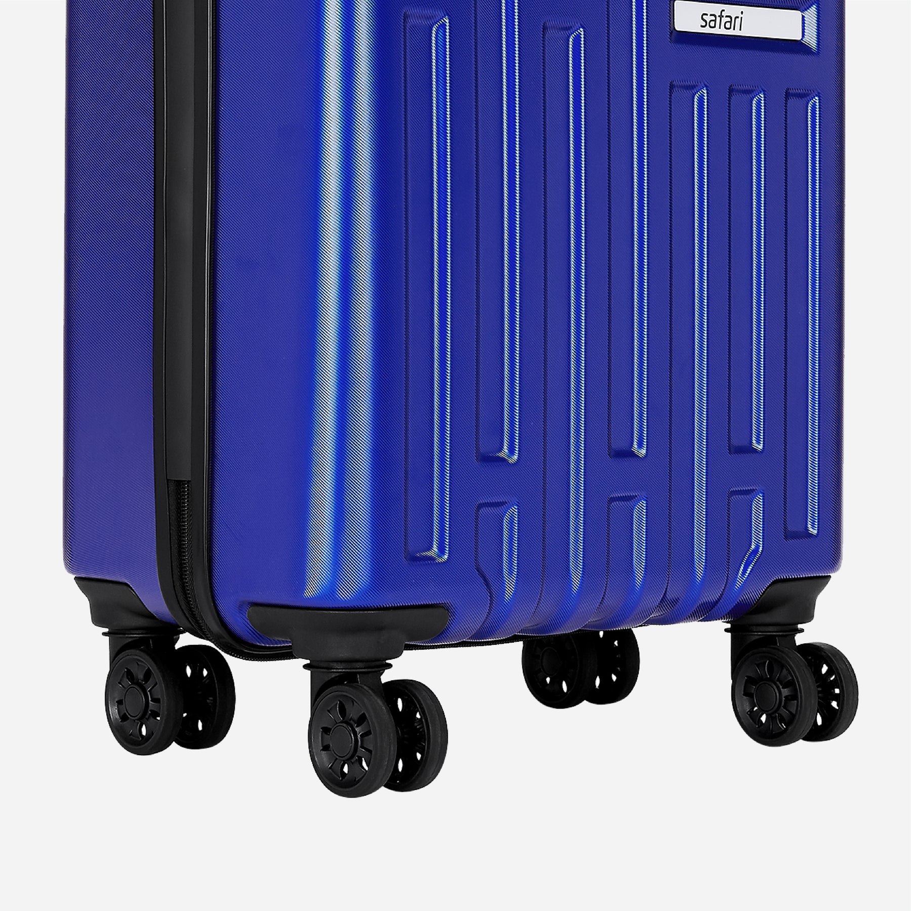 Safari Cargo Neo Metallic Blue Trolley Bag with TSA lock and Dual Wheels