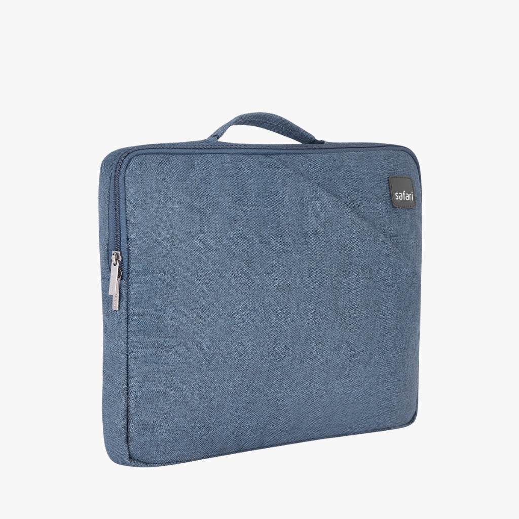 Safari Zest Laptop Sleeve with Padded Interior - Blue