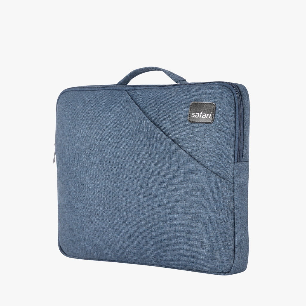 Safari Zest Laptop Sleeve with Padded Interior - Blue