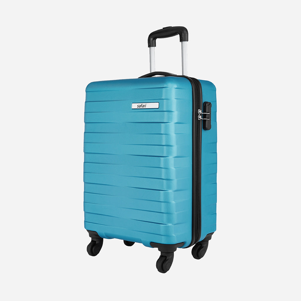 Safari Titanium 4W Cyan Trolley Bag with TSA Lock