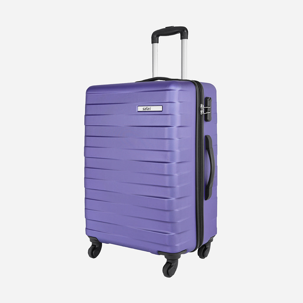 Safari Titanium 4W Cyan Trolley Bag with TSA Lock