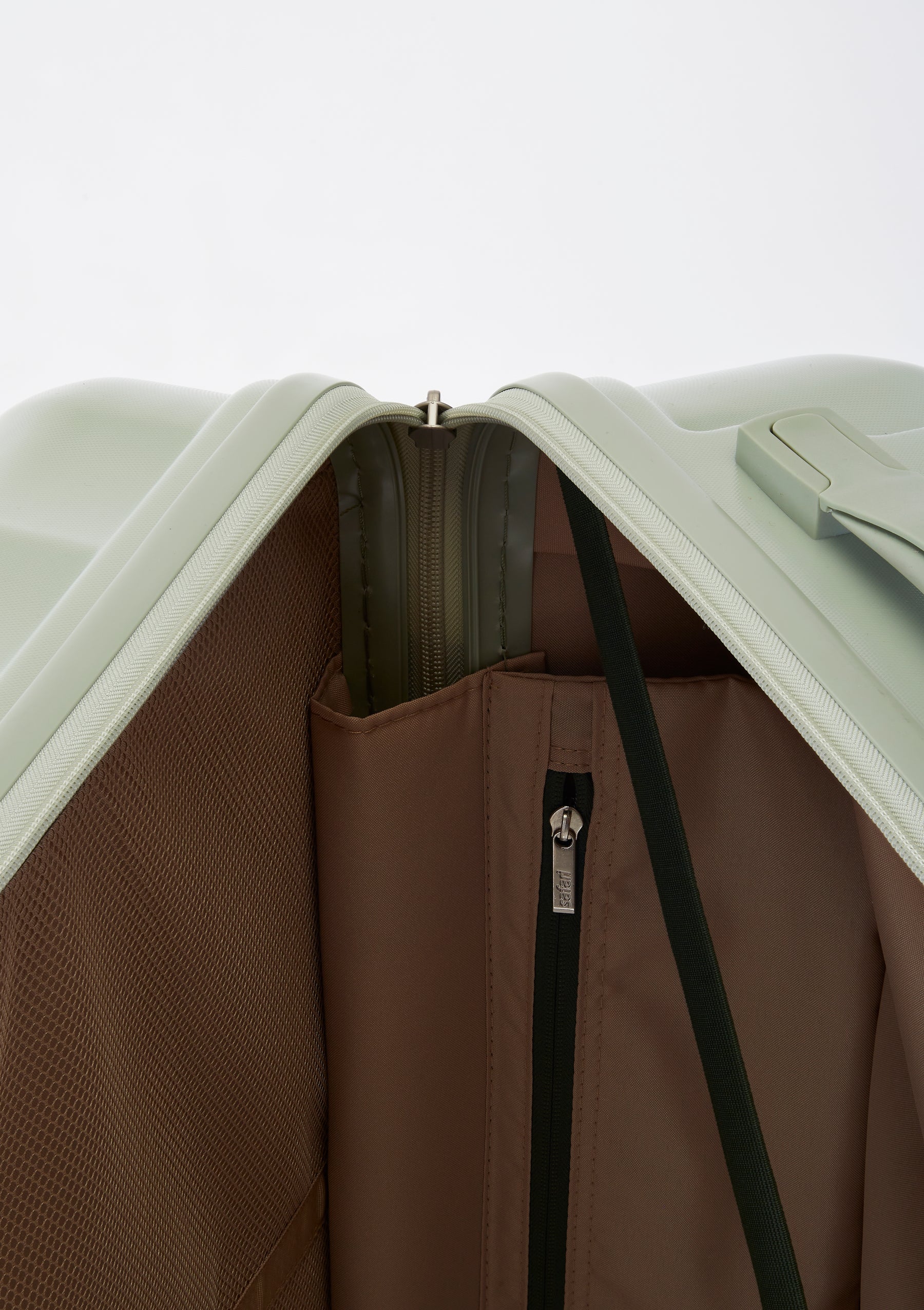 Safari Haze Tropica Trolley Bag with TSA Lock, Dual wheels, Side Hooks and Anti-theft Zipper