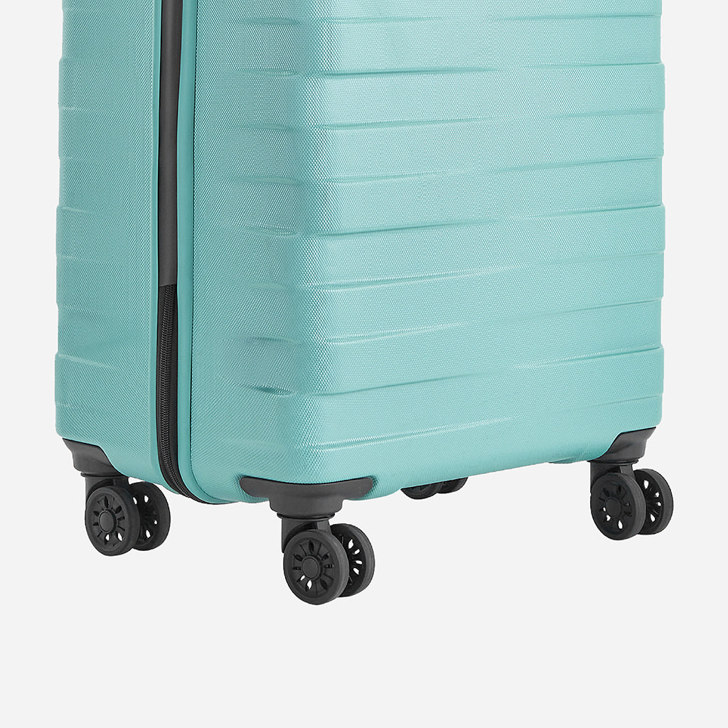 Carry-On Suitcase – WNDR LN